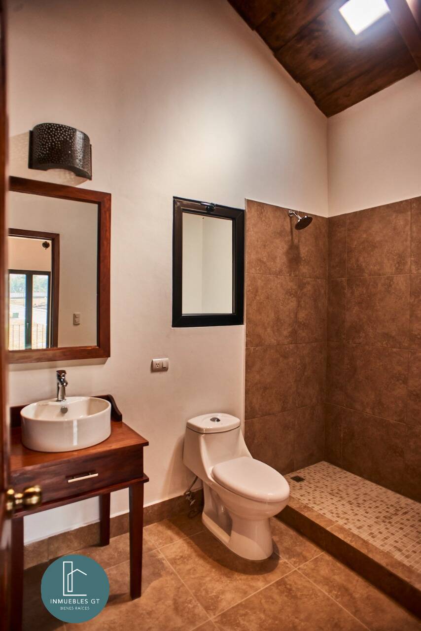 Casa en VENTA en Antigua Guatemala -  Los Franciscanos – Casa Santa Clara - Miniatura 12
