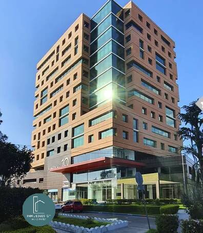 Oficina en RENTA en zona 13 - Edificio Américas 10 - Image 1