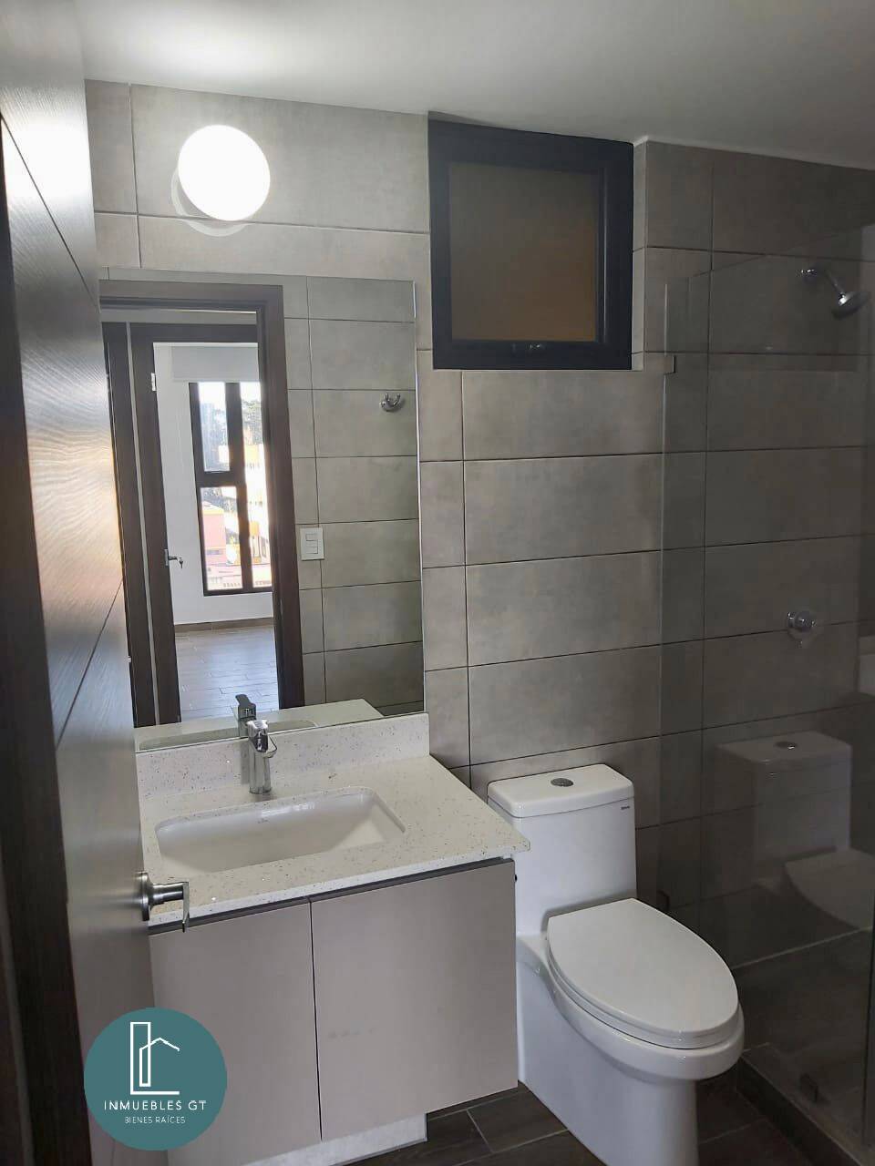 Apartamento en RENTA en zona 15 - Parque 15 - Miniatura 8