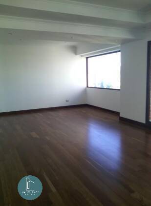 Apartamento en RENTA en Zona 14 - EDIFICIO MURAKAMI - Image 3