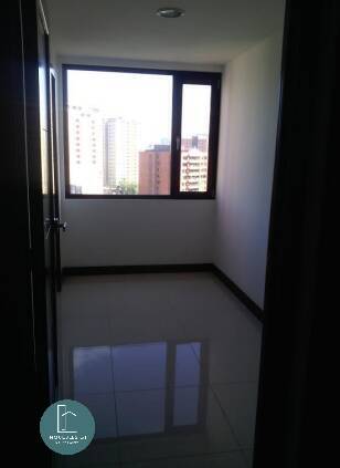 Apartamento en RENTA en Zona 14 - EDIFICIO MURAKAMI - Miniatura 12