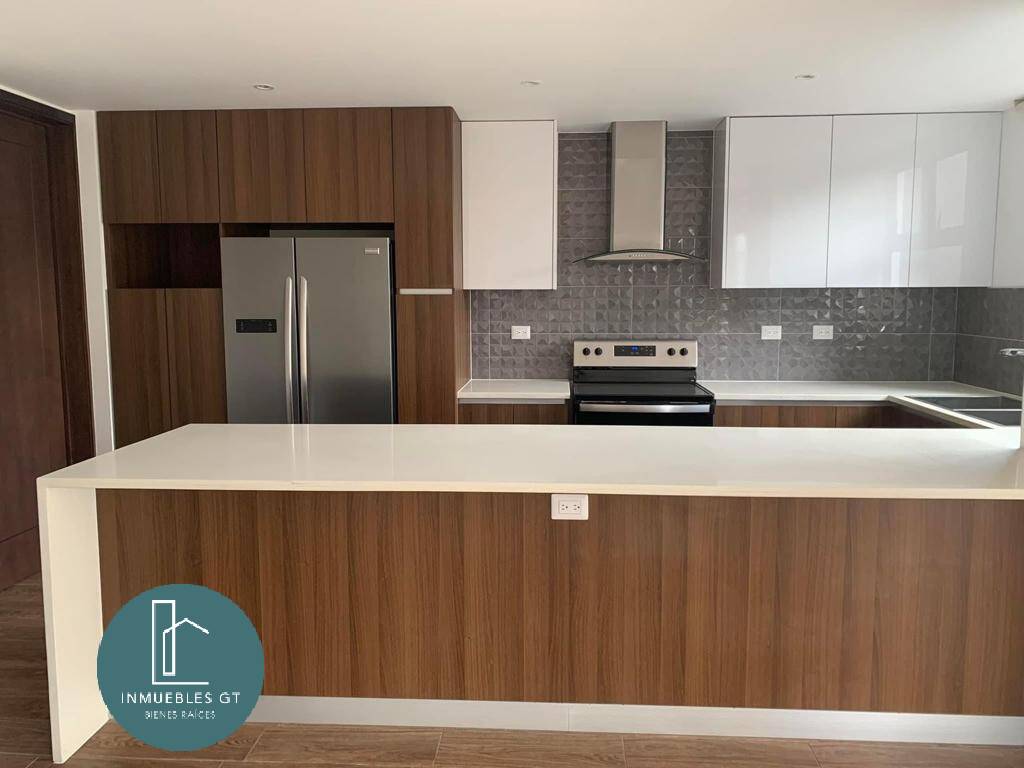 Apartamento en RENTA en zona 15 en Ikaria - Image 1