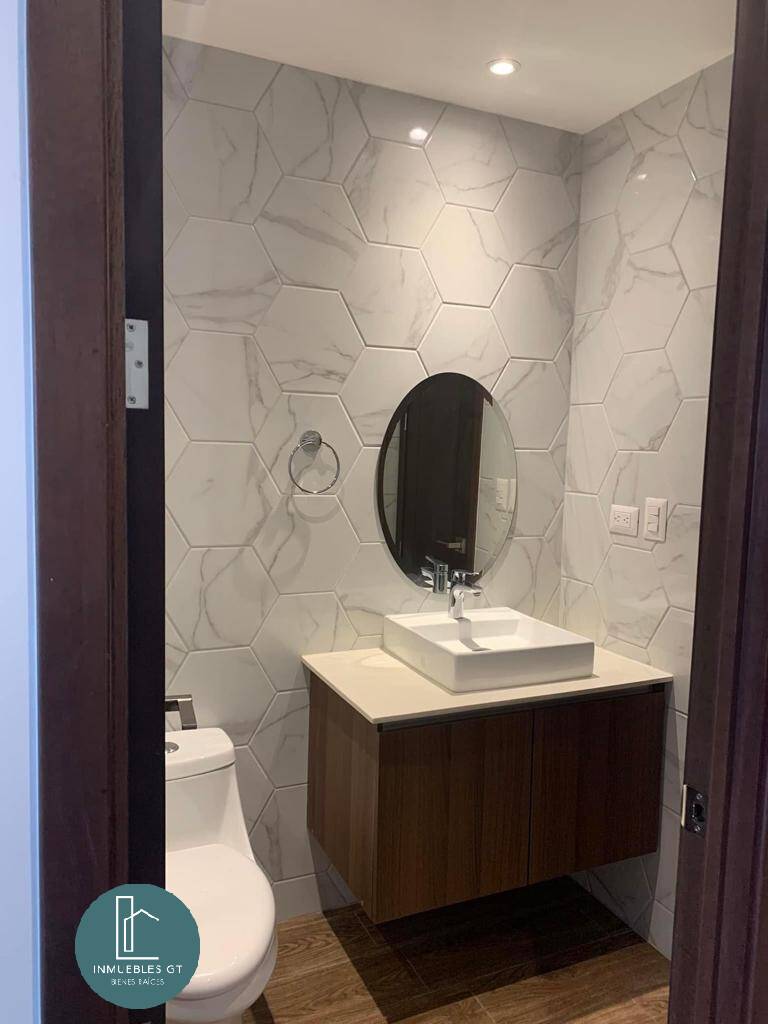 Apartamento en RENTA en zona 15 en Ikaria - Image 3