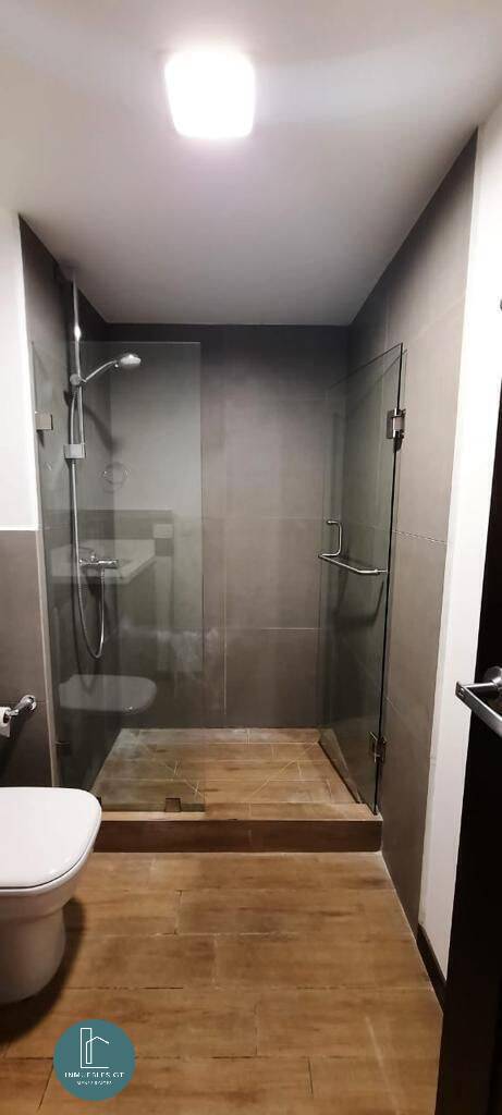 Apartamento en RENTA zona 13, Edificio Casa Américas - Image 5
