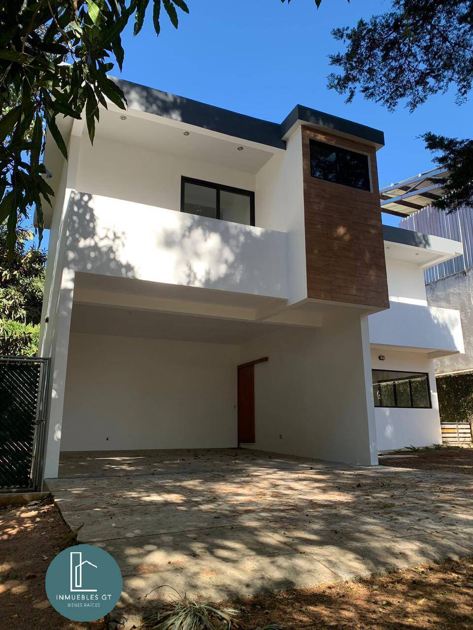 Casa en RENTA en Granjas de San Cristóbal - Image 2