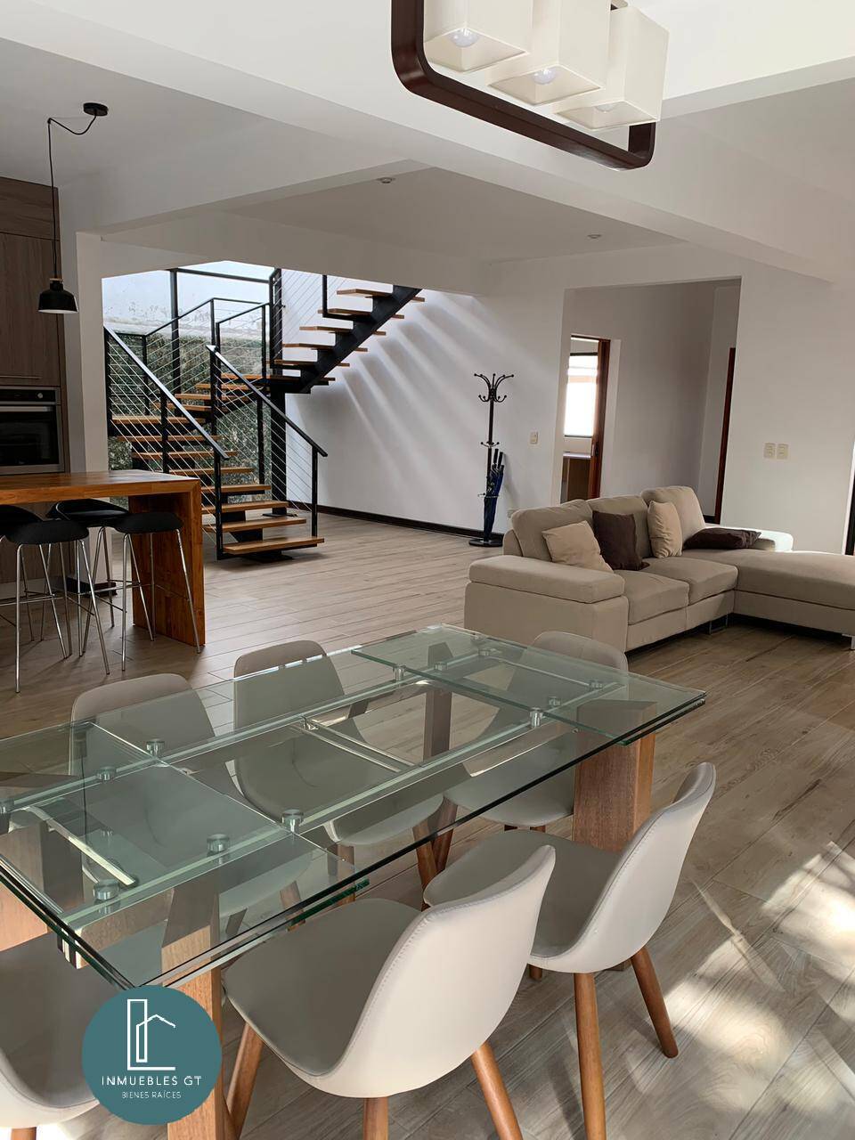 Casa en RENTA en Granjas de San Cristóbal - Image 1