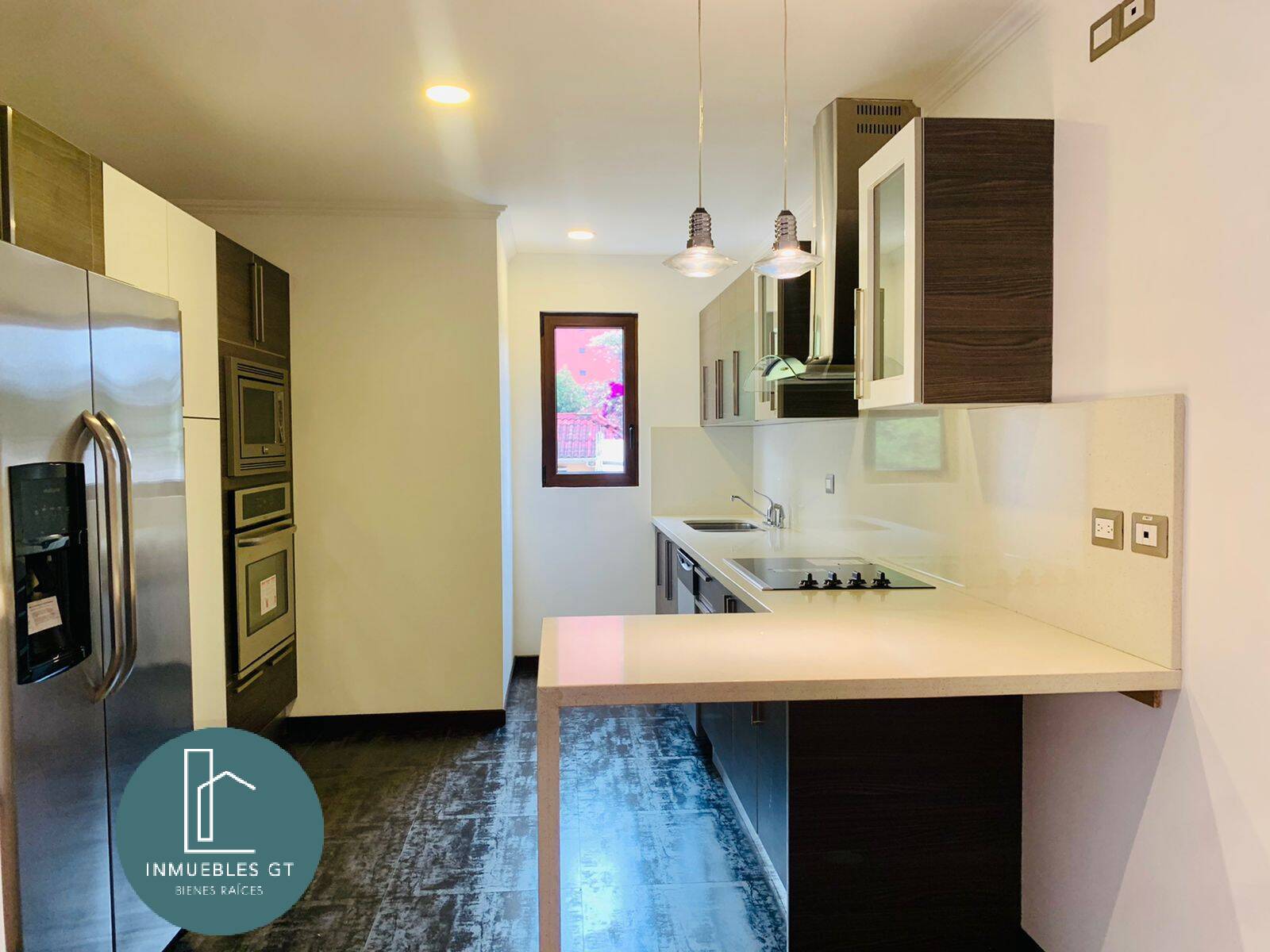Apartamento en RENTA en zona 10 - Edificio Vivenza - Miniatura 6