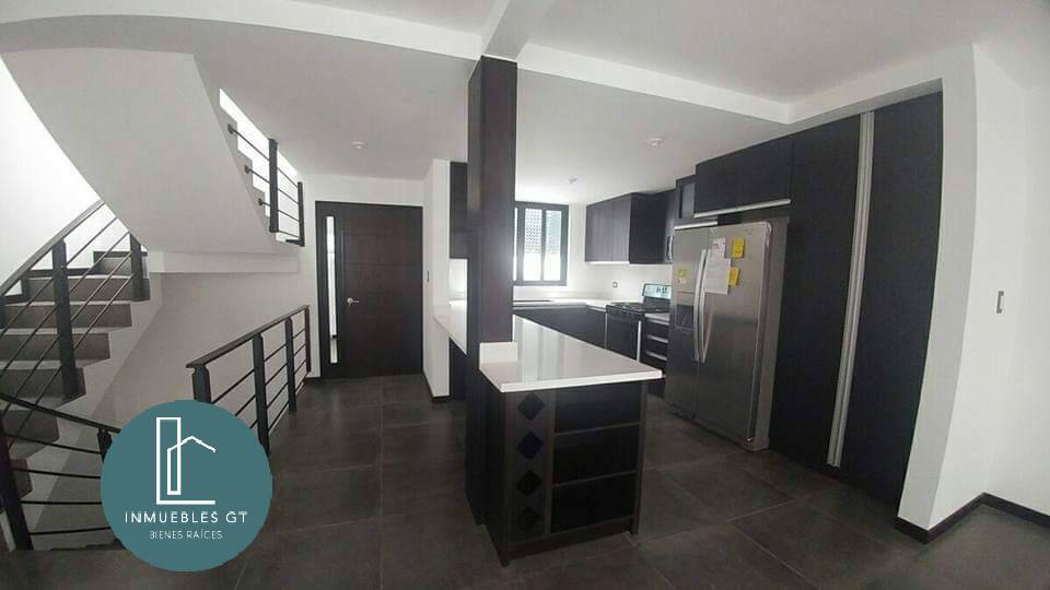 Casa en RENTA zona 14 - Miniatura 7
