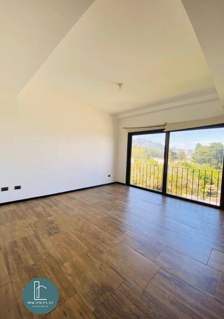 Apartamento en VENTA en zona 16 - Image 2
