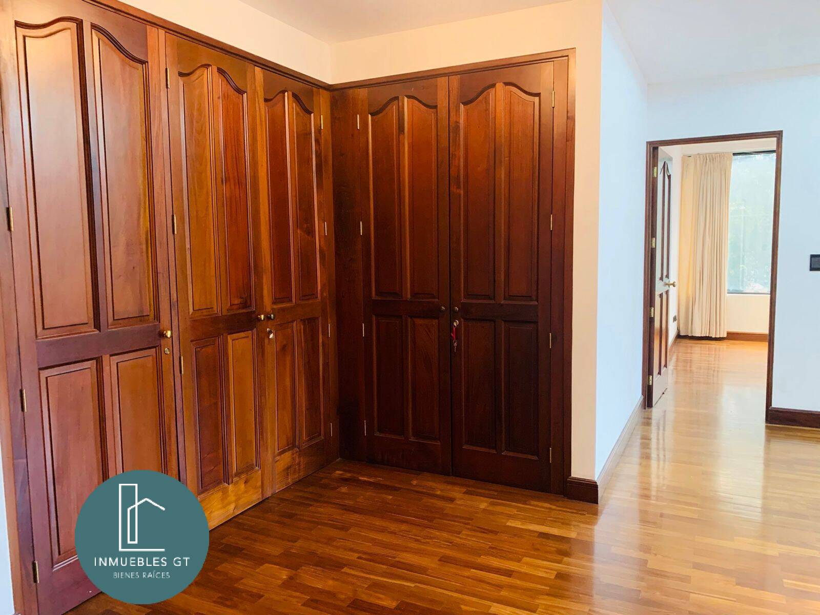 Apartamento en VENTA en zona 10 - San Ignacio - Miniatura 6