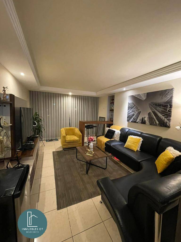 Apartamento en RENTA en Jardines del Acueducto Zona 10 - Image 1