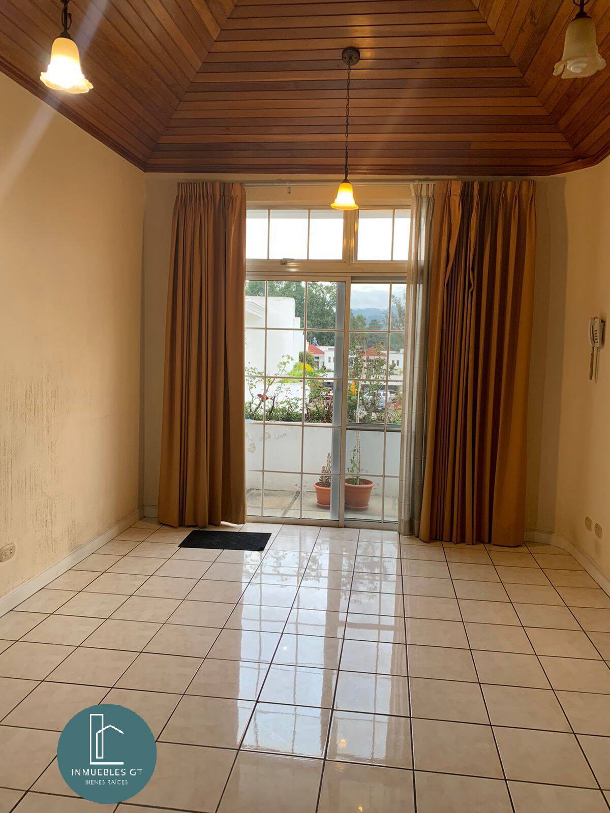 Casa en VENTA en zona 15 - Miniatura 17