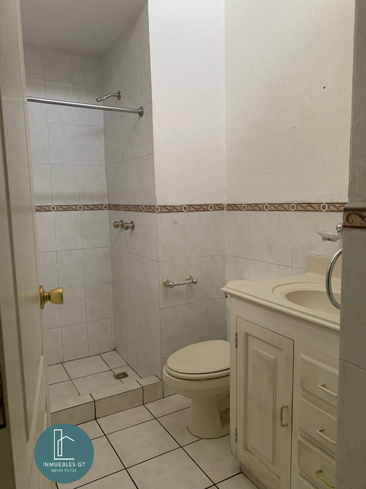 Casa en VENTA en zona 15 - Miniatura 23