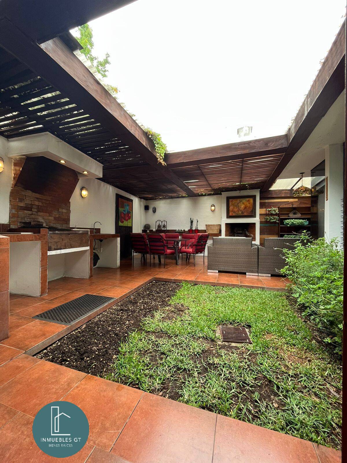 Casa en VENTA en Km 13.5 Muxbal - Image 2
