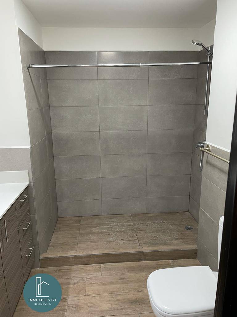 Apartamento en RENTA en zona 10 - Miniatura 9