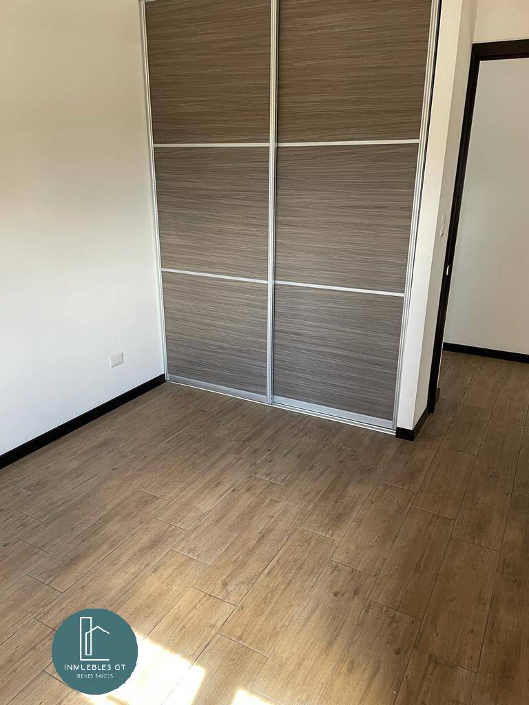 Apartamento en RENTA en zona 10 - Image 5