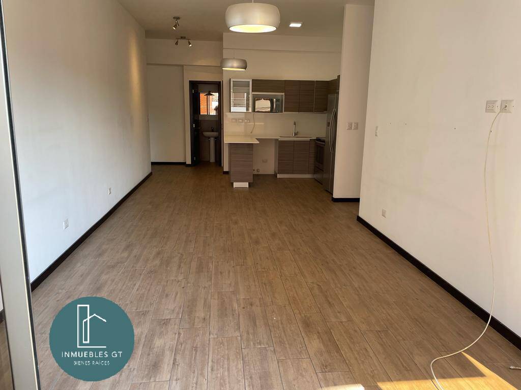Apartamento en RENTA en zona 10 - Image 3