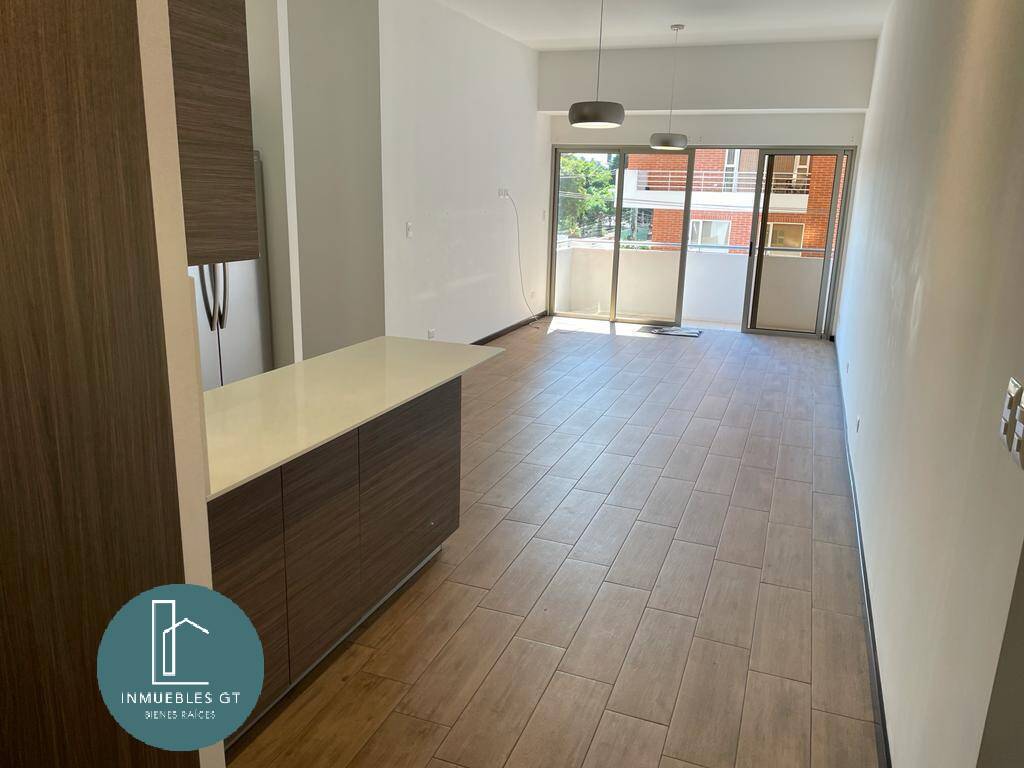 Apartamento en RENTA en zona 10 - Image 1
