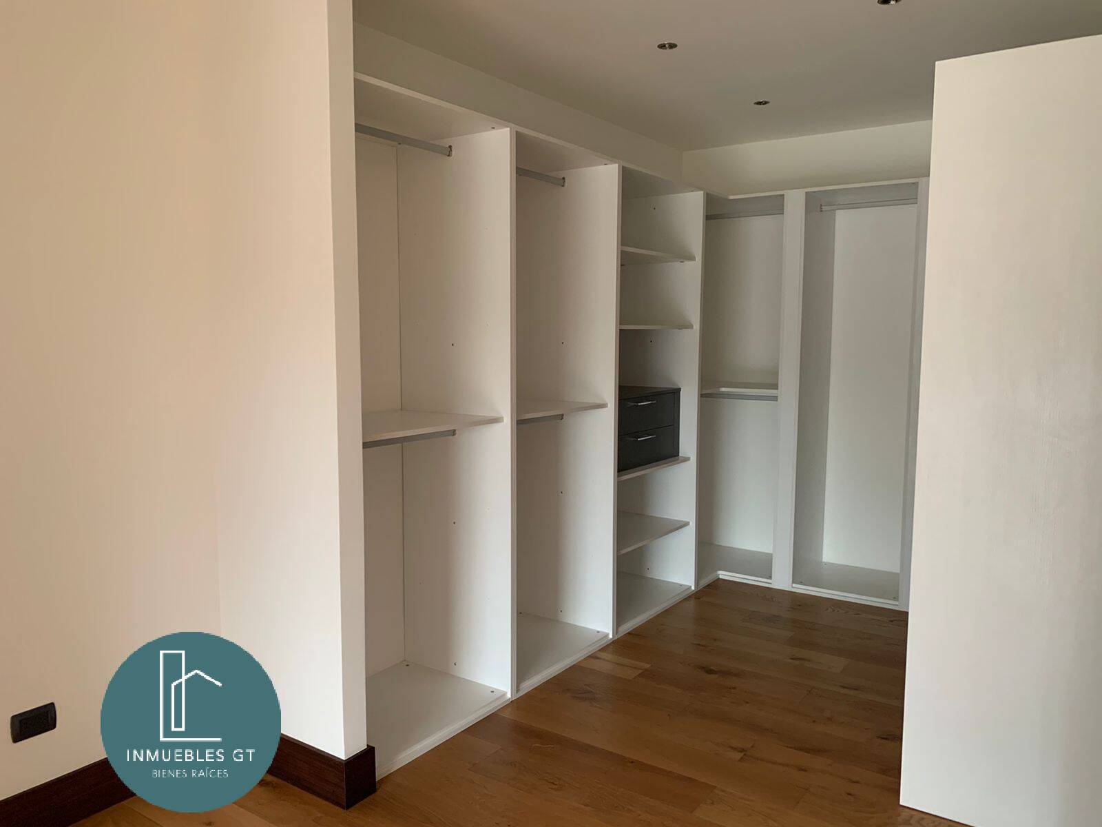 Apartamento estilo LOFT en RENTA y VENTA zona 16 - Miniatura 13
