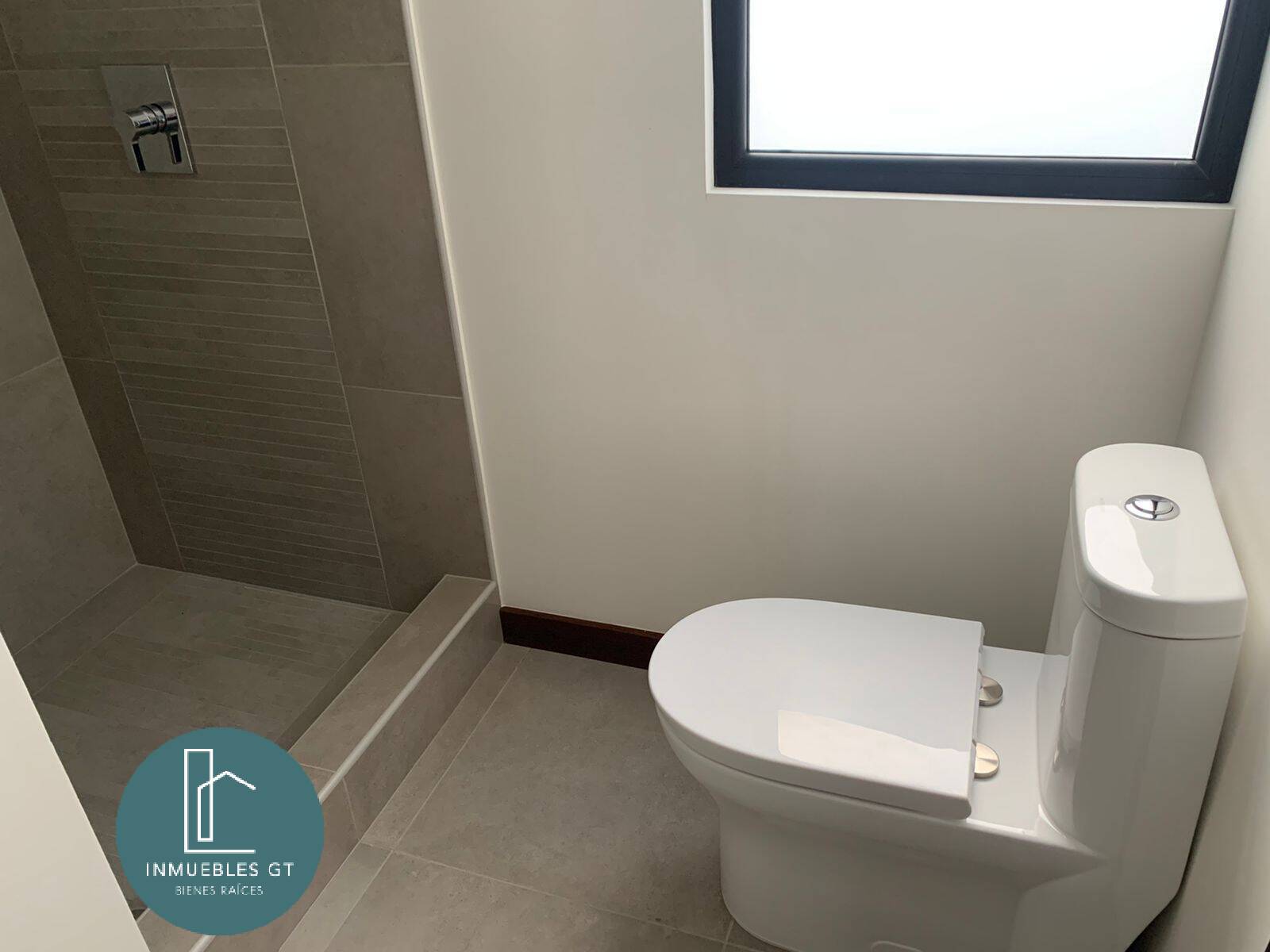 Apartamento estilo LOFT en RENTA y VENTA zona 16 - Miniatura 21