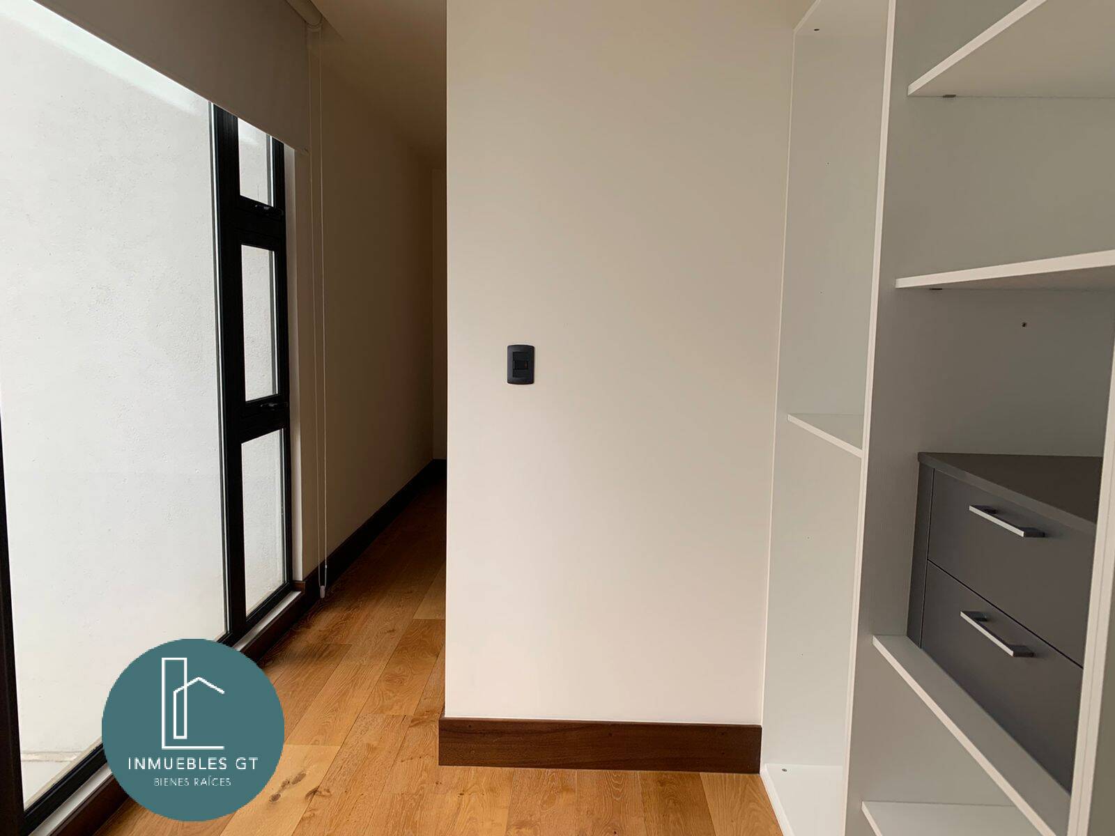 Apartamento estilo LOFT en RENTA y VENTA zona 16 - Miniatura 19