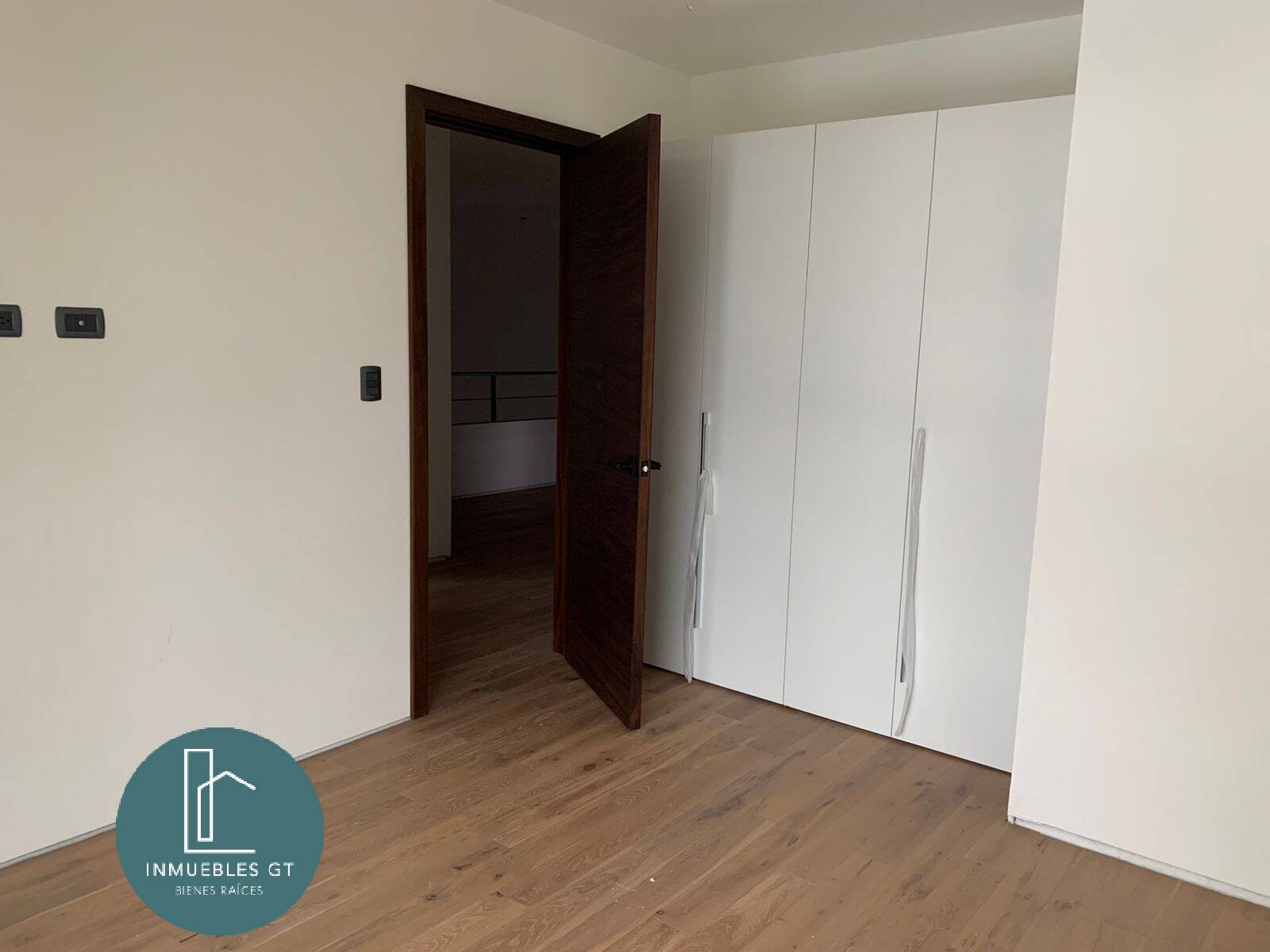 Apartamento en VENTA zona 16 - Miniatura 19