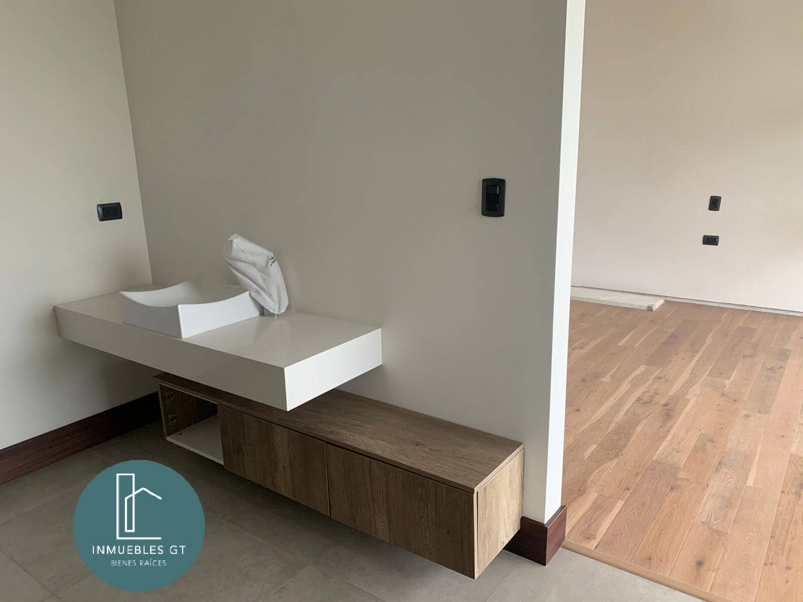 Apartamento en VENTA zona 16 - Miniatura 16