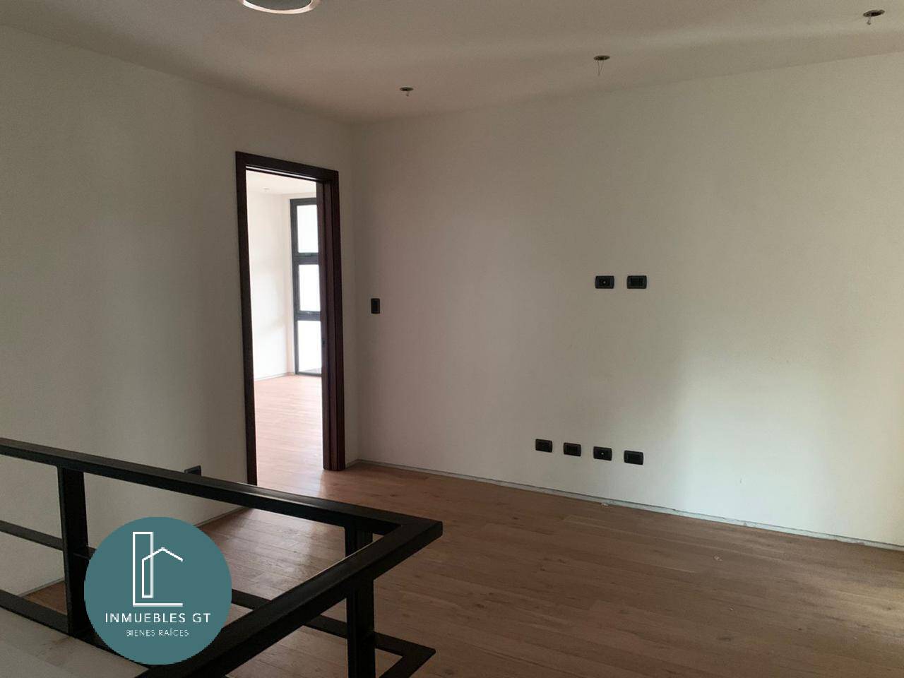 Apartamento en VENTA zona 16 - Miniatura 13
