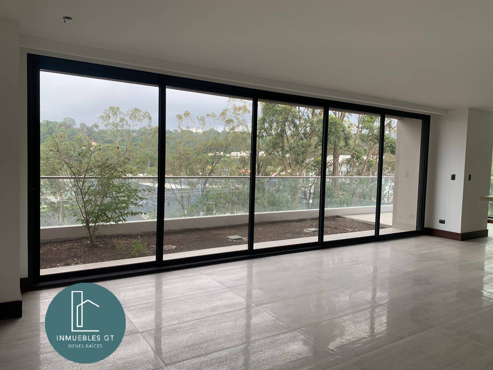 Apartamento en VENTA zona 16 - Miniatura 6