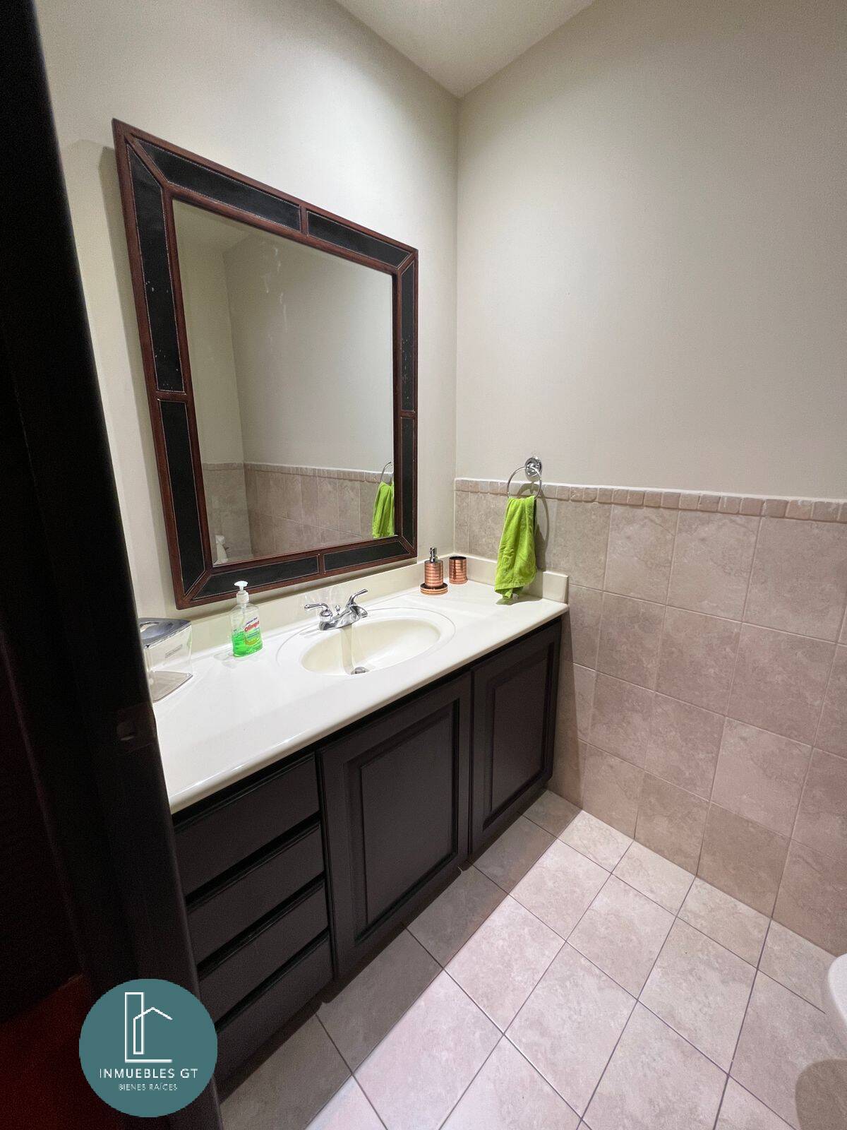 Apartamento en VENTA zona 14 - Miniatura 10