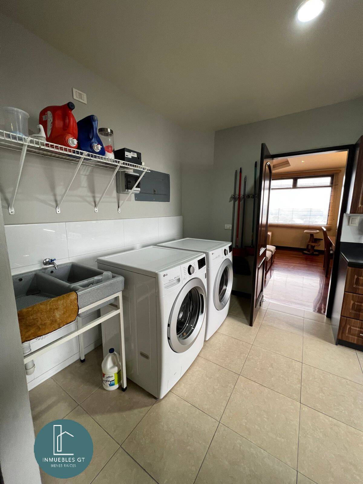 Apartamento en VENTA zona 14 - Miniatura 16