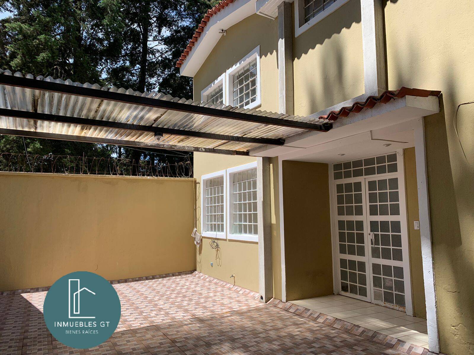 Casa en VENTA en Carr. a El Salvador - Image 1