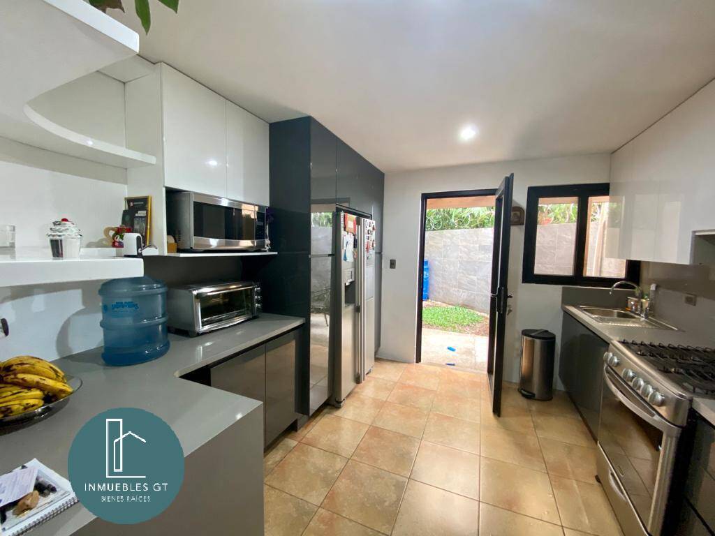 Casa en VENTA - Condominio El Cafetal, zona 16 - Miniatura 10