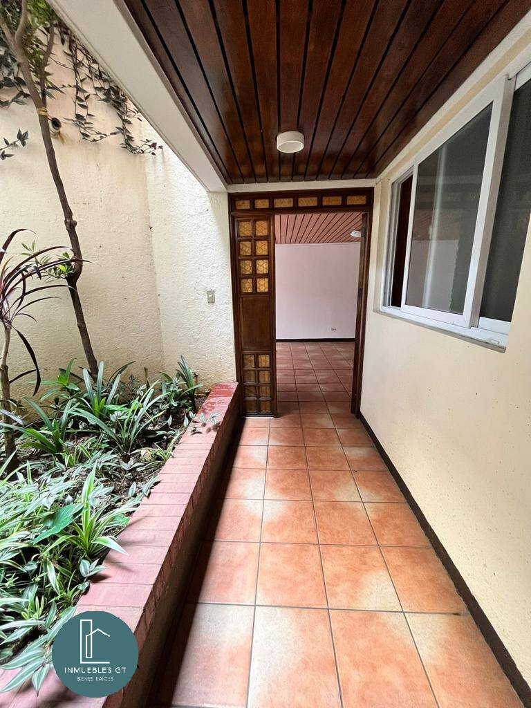 Apartamento en RENTA- Zona 15 - Image 1