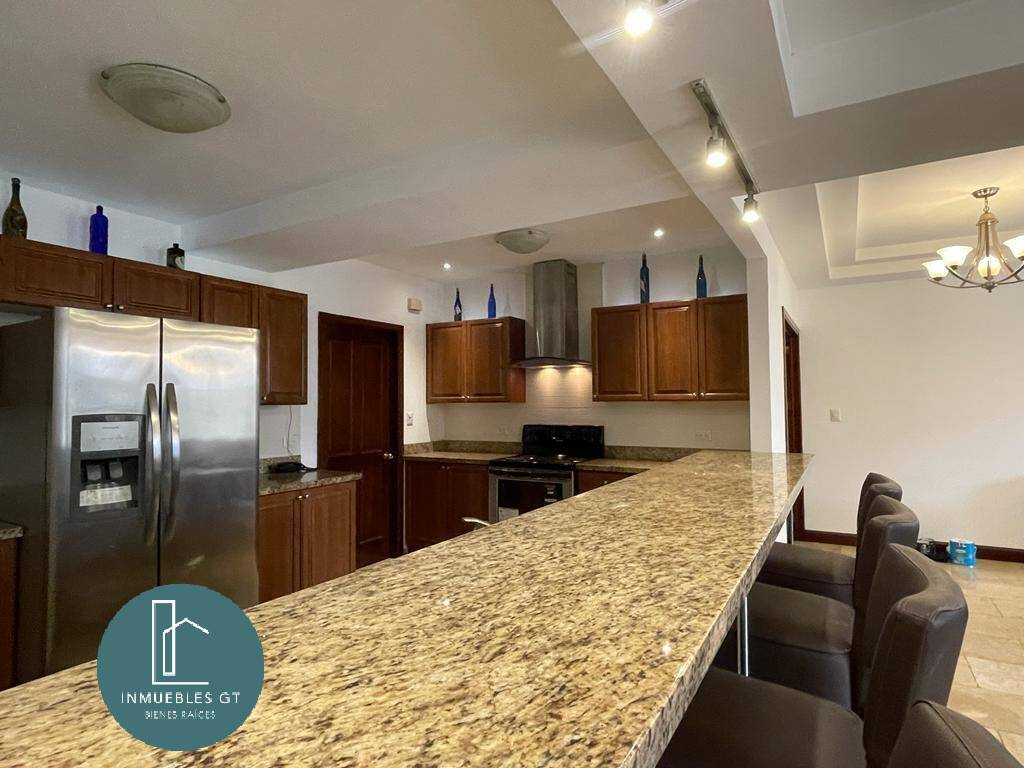 Apartamento en RENTA, Milenia, Zona 10. AMUEBLADO - Miniatura 12