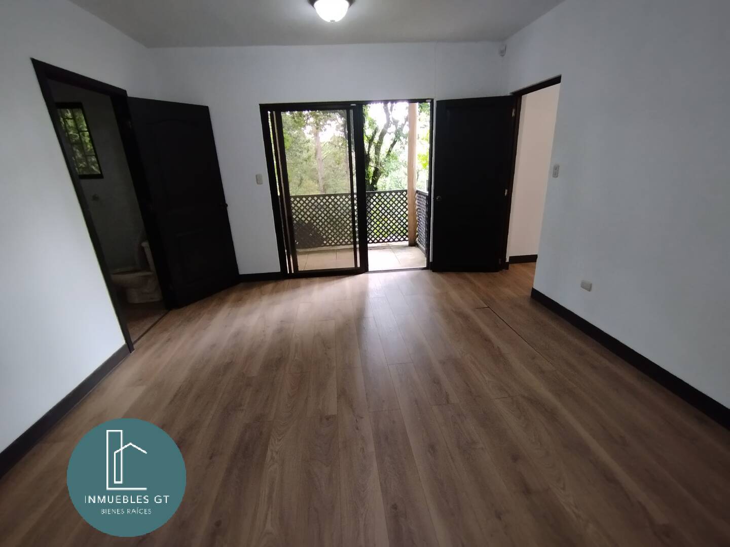Casas en VENTA en El Encinal Mixco - Miniatura 14