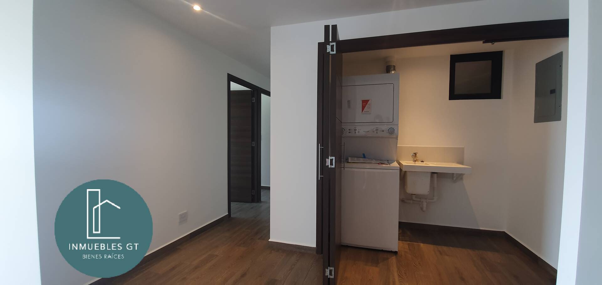 Apartamento en RENTA en zona 15, Parque 15 - Miniatura 8