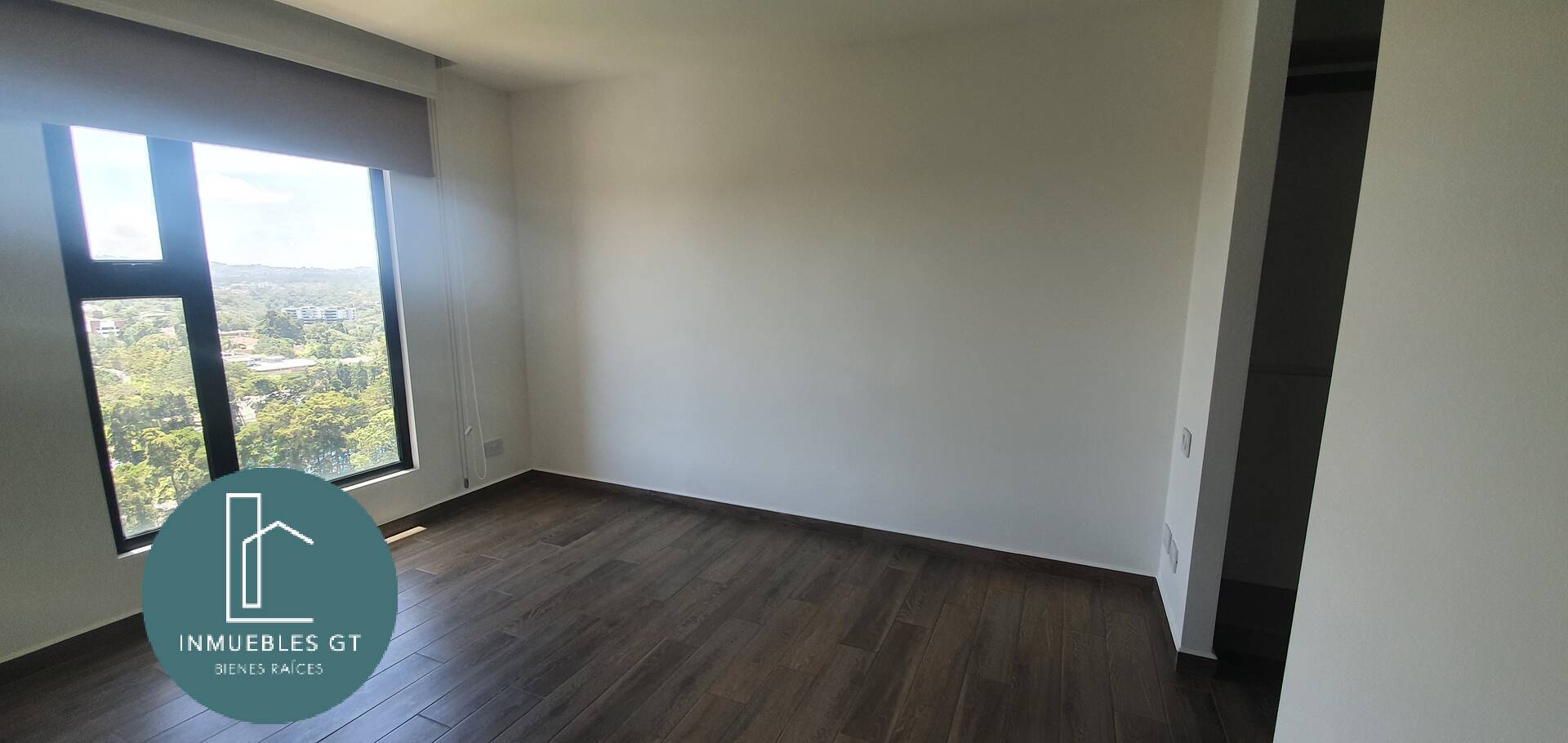 Apartamento en RENTA en zona 15, Parque 15 - Miniatura 14