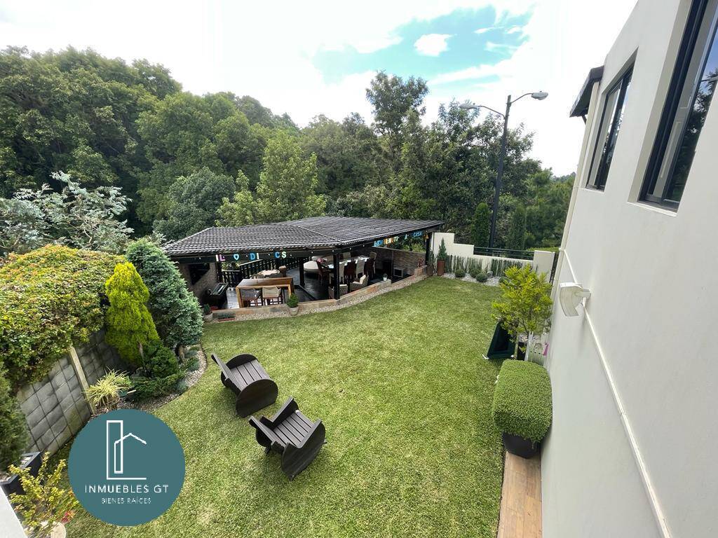 Casa en VENTA en BOSQUE ESCONDIDO KM 21.5 carretera a Fraijanes - Miniatura 8