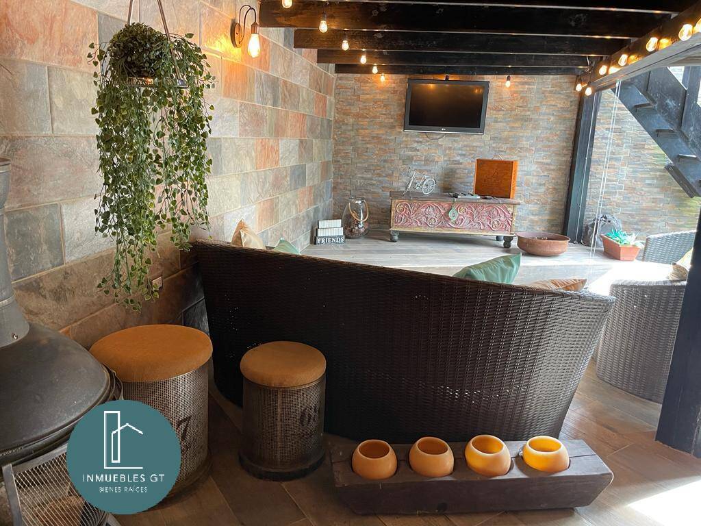 Casa en VENTA en BOSQUE ESCONDIDO KM 21.5 carretera a Fraijanes - Miniatura 10
