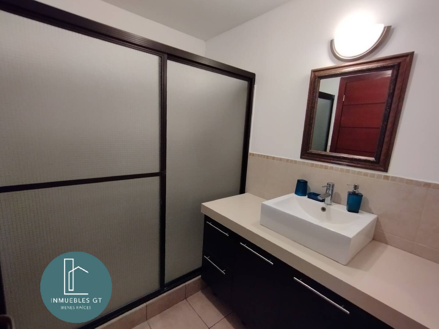 Apartamento en RENTA, Zona 10 Alandra, Ciudad de Guatemala, Guatemala - Image 5