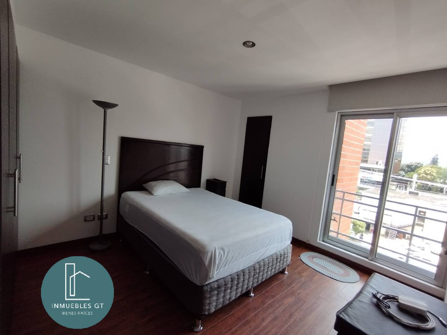 Apartamento en RENTA, Zona 10 Alandra, Ciudad de Guatemala, Guatemala - Miniatura 8