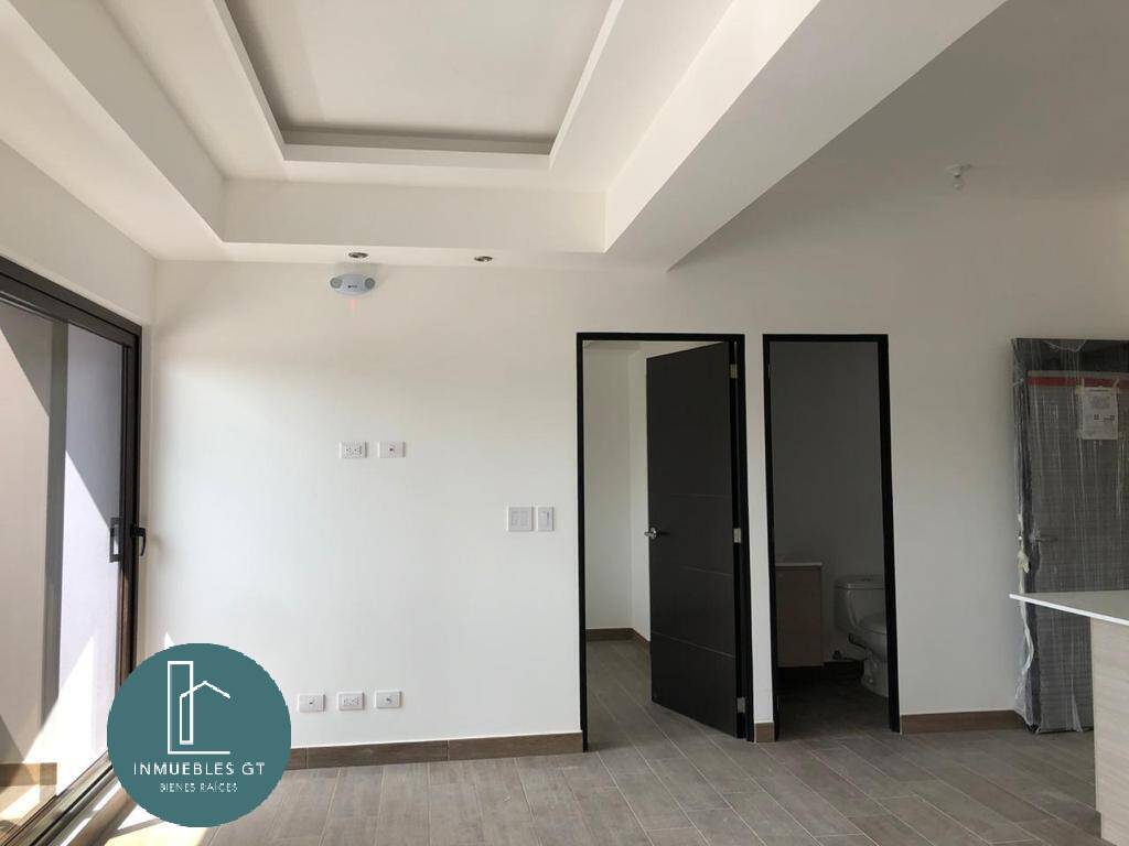 Apartamento en Venta zona 11 - Image 3
