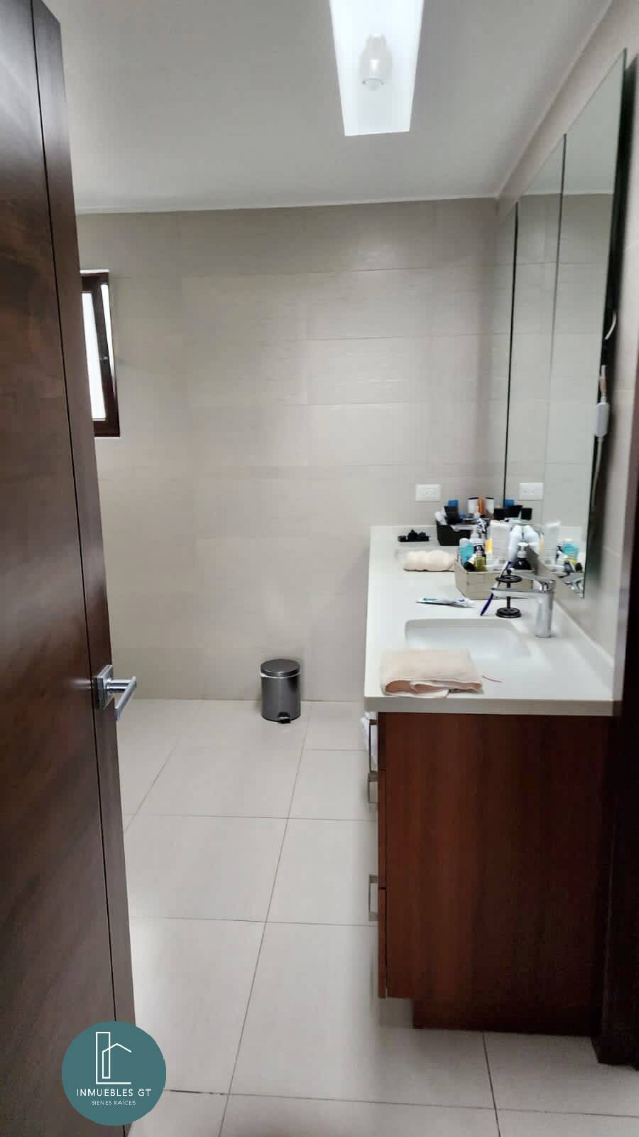 Casa en VENTA zona 16 Lomas de San Isidro - Miniatura 12