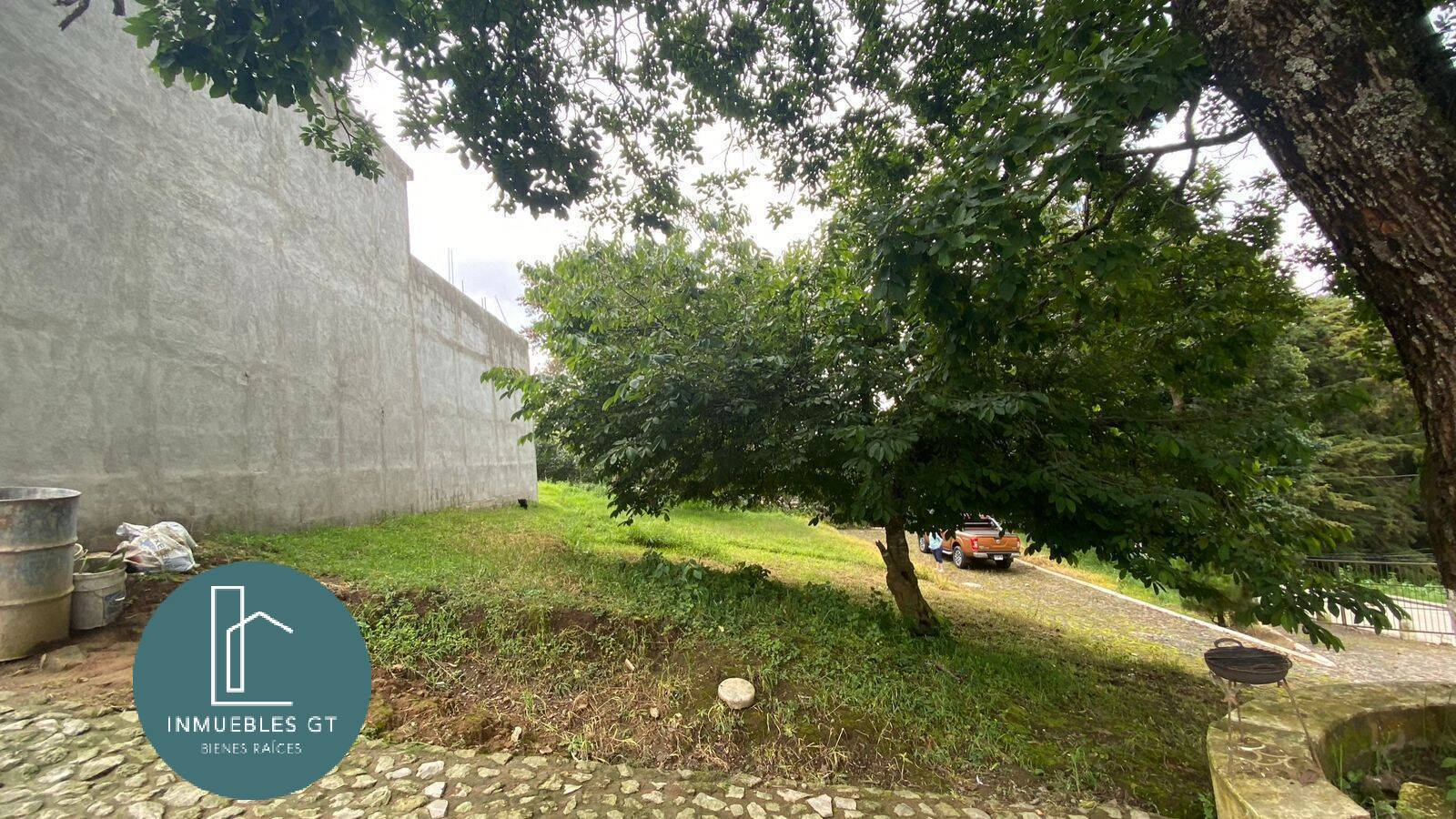 Terreno en Venta Santiago Sacatepéquez - Image 3