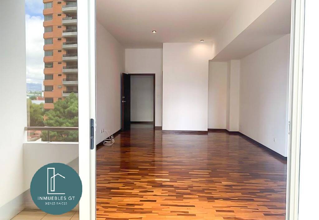 Apartamento en RENTA en zona 14 Torre Quattro - Image 3