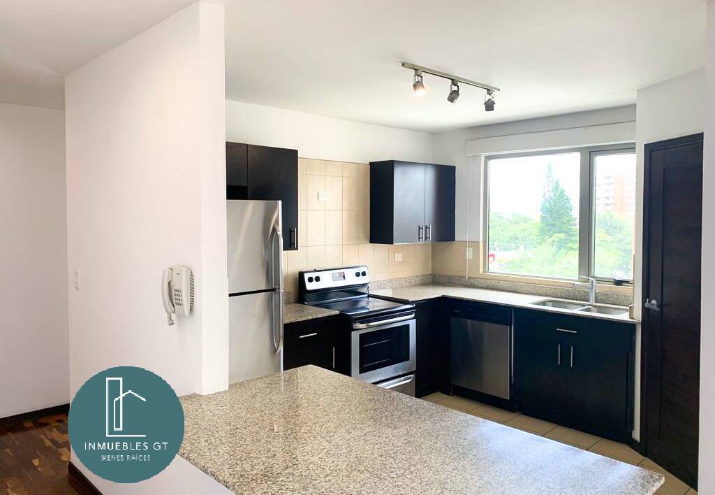 Apartamento en RENTA en zona 14 Torre Quattro - Miniatura 6