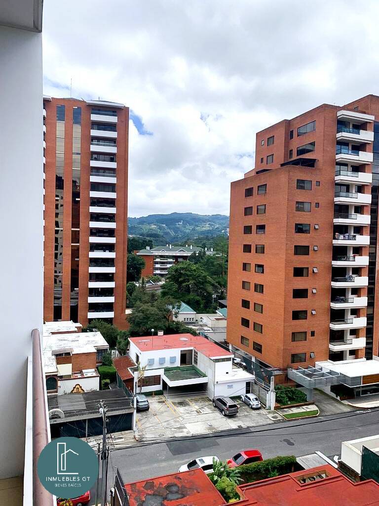 Apartamento en RENTA en zona 14 Torre Quattro - Miniatura 7