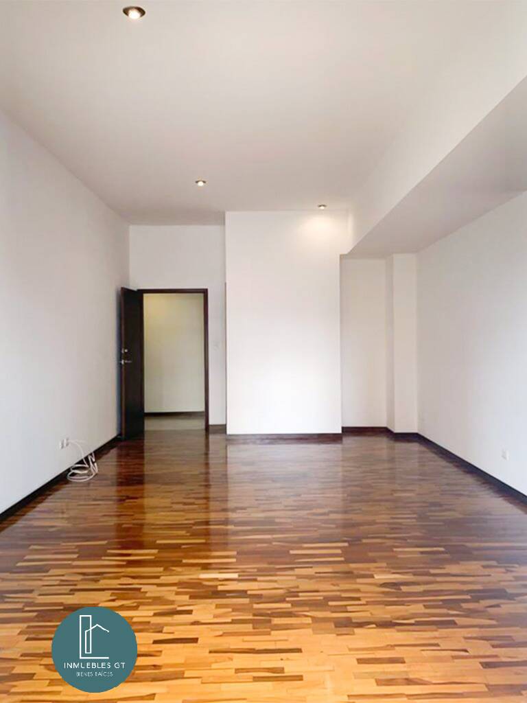 Apartamento en RENTA en zona 14 Torre Quattro - Miniatura 9