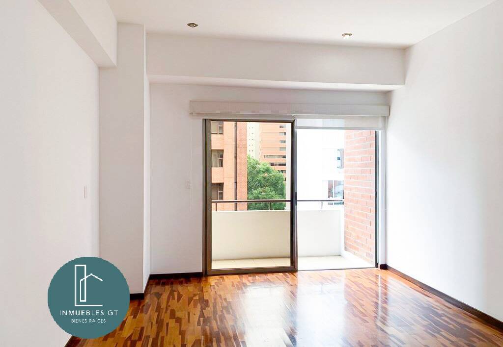 Apartamento en RENTA en zona 14 Torre Quattro - Miniatura 15